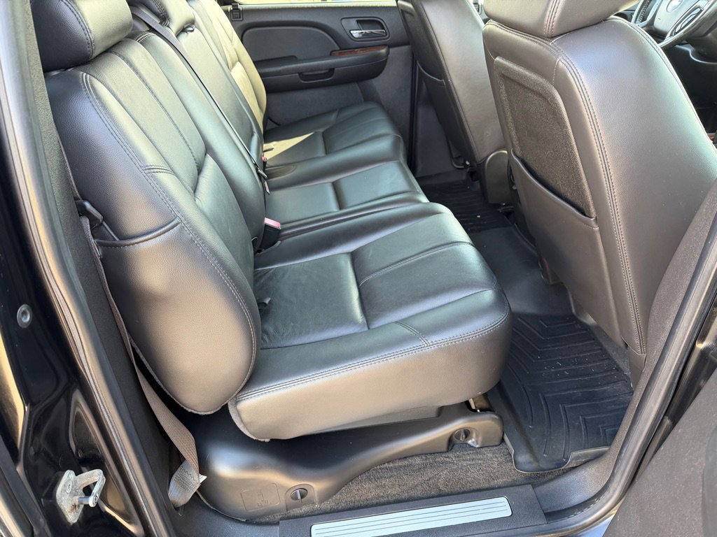 Used 2008 Chevrolet Avalanche LT AWD/4WD image 13