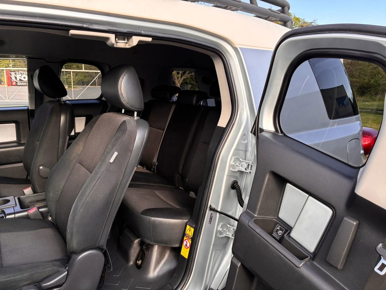 Used 2007 Toyota FJ Cruiser 4WD image 23