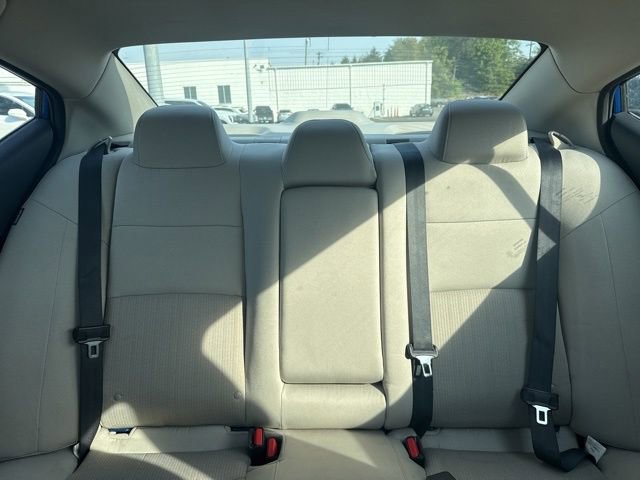 Used 2025 Nissan Altima 2.5 SV FWD image 25