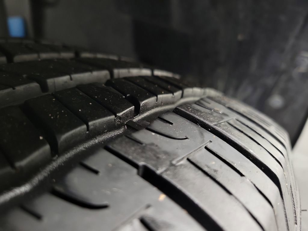 Used 2022 Ford Maverick Lariat w/ Lariat Luxury Package image 12