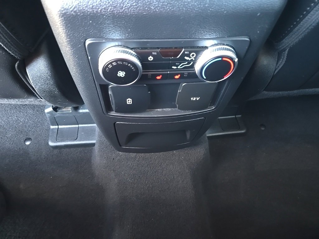 Used 2024 Ford Explorer Limited image 14