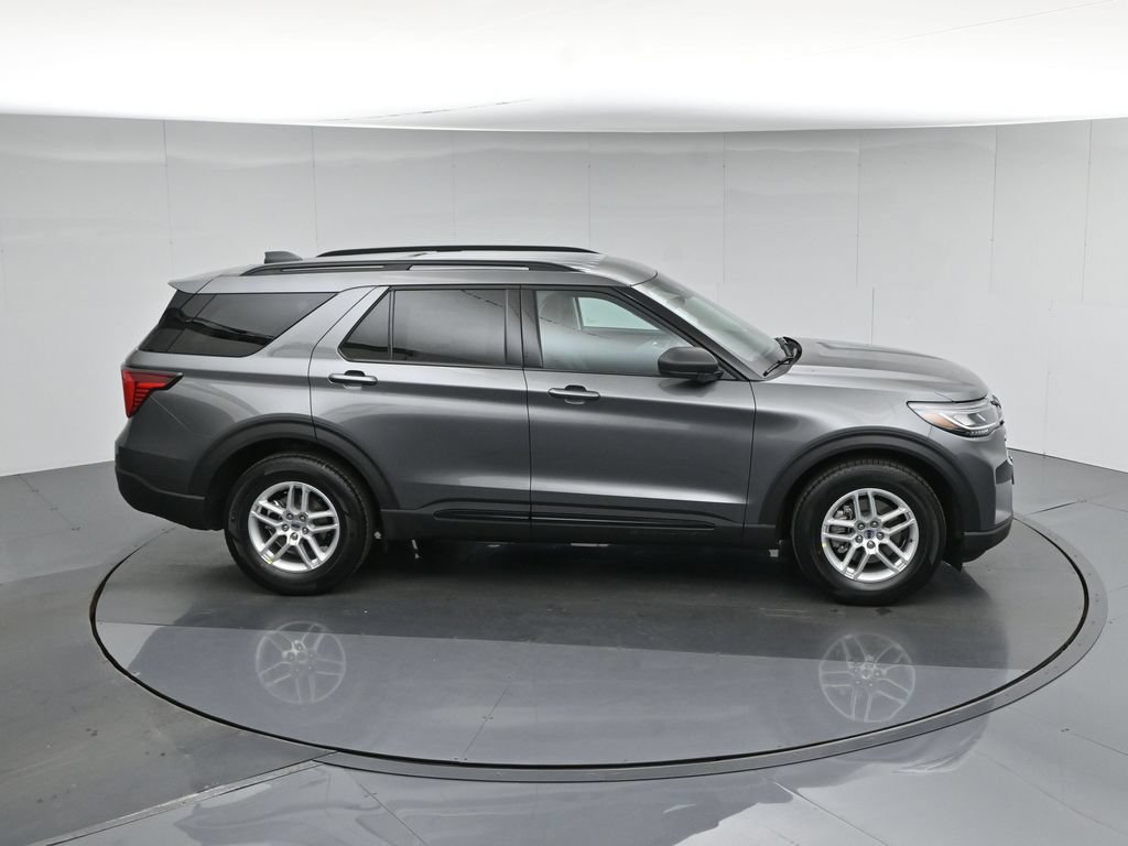 New 2026 Ford Explorer Active RWD image 52