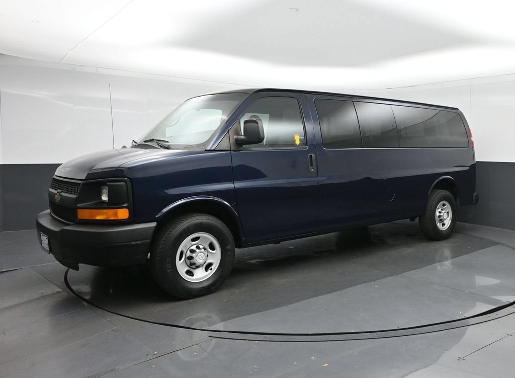 Used 2014 Chevrolet Express 3500 LS RWD image 3