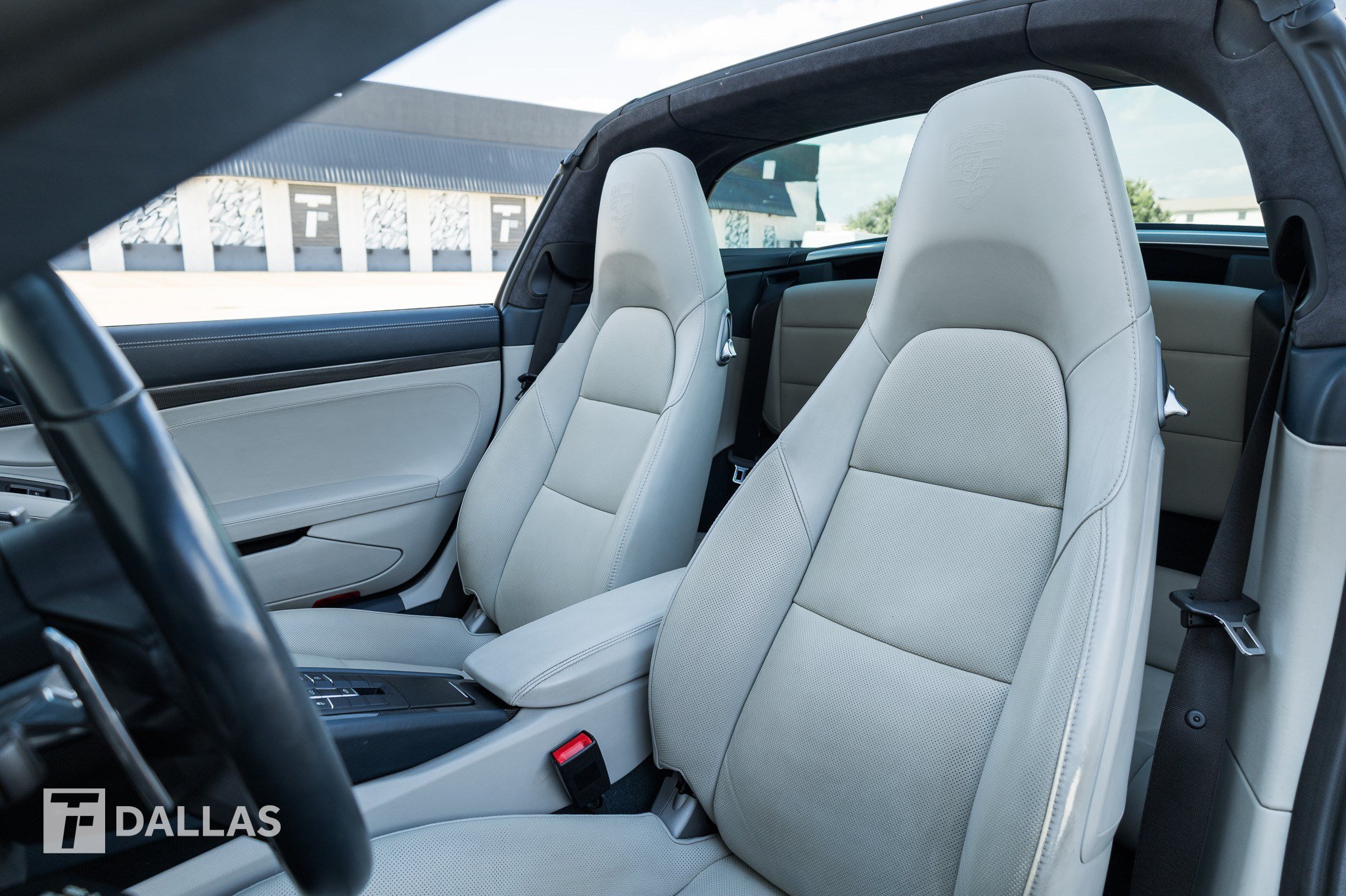 Used 2018 Porsche 911 Targa 4S AWD/4WD image 4