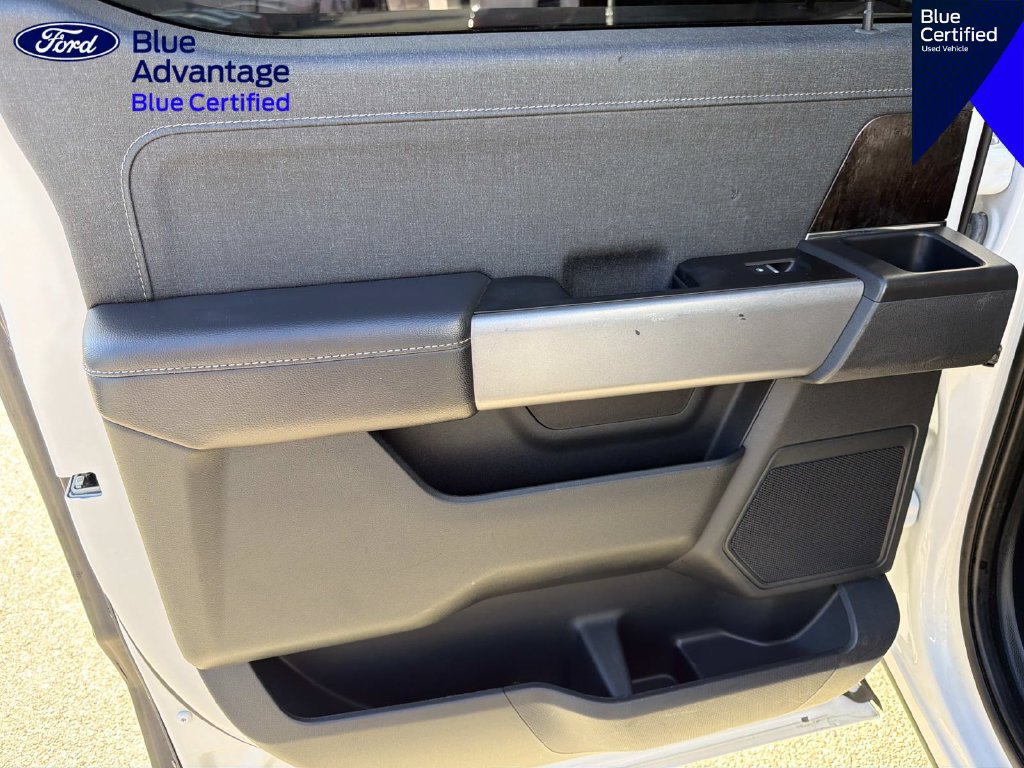 Used 2021 Ford F150 Lariat RWD image 11