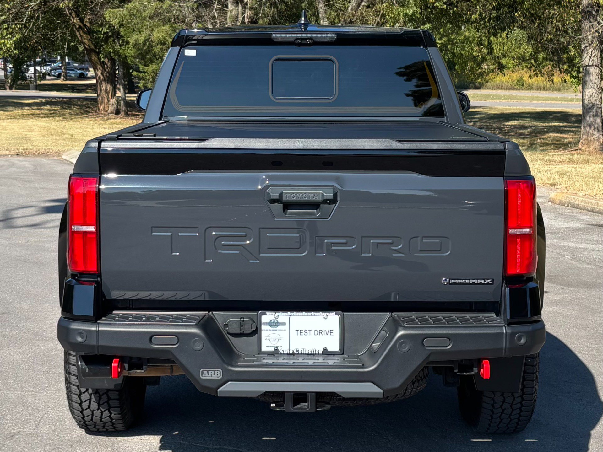 Used 2024 Toyota Tacoma TRD Pro AWD/4WD image 5