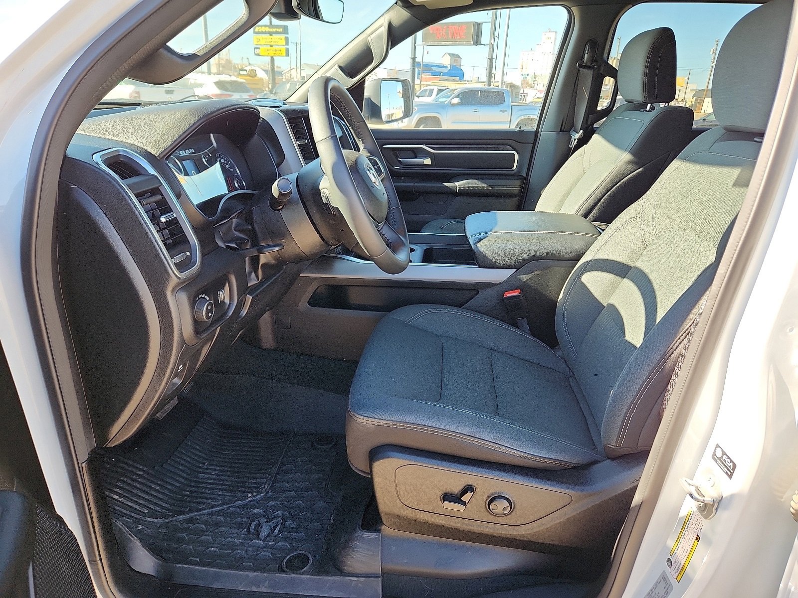 Used 2024 RAM 1500 Lone Star image 11