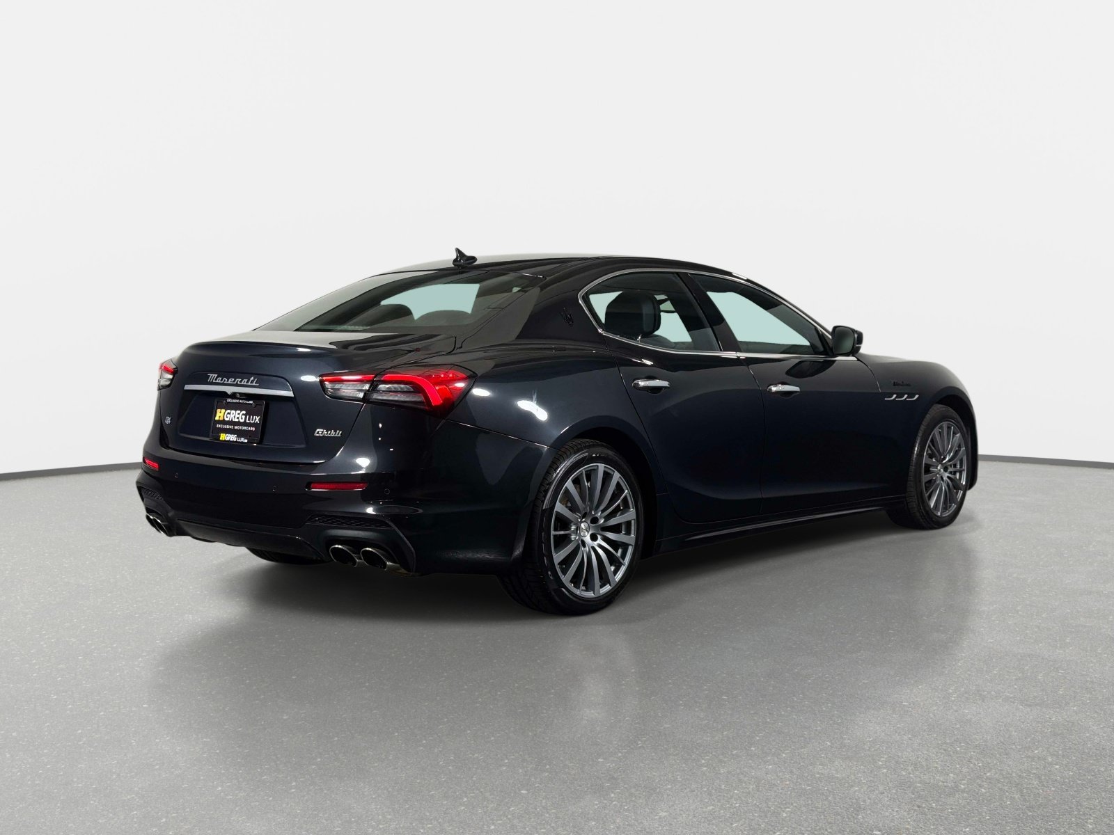 Used 2022 Maserati Ghibli Modena Q4 AWD/4WD image 3