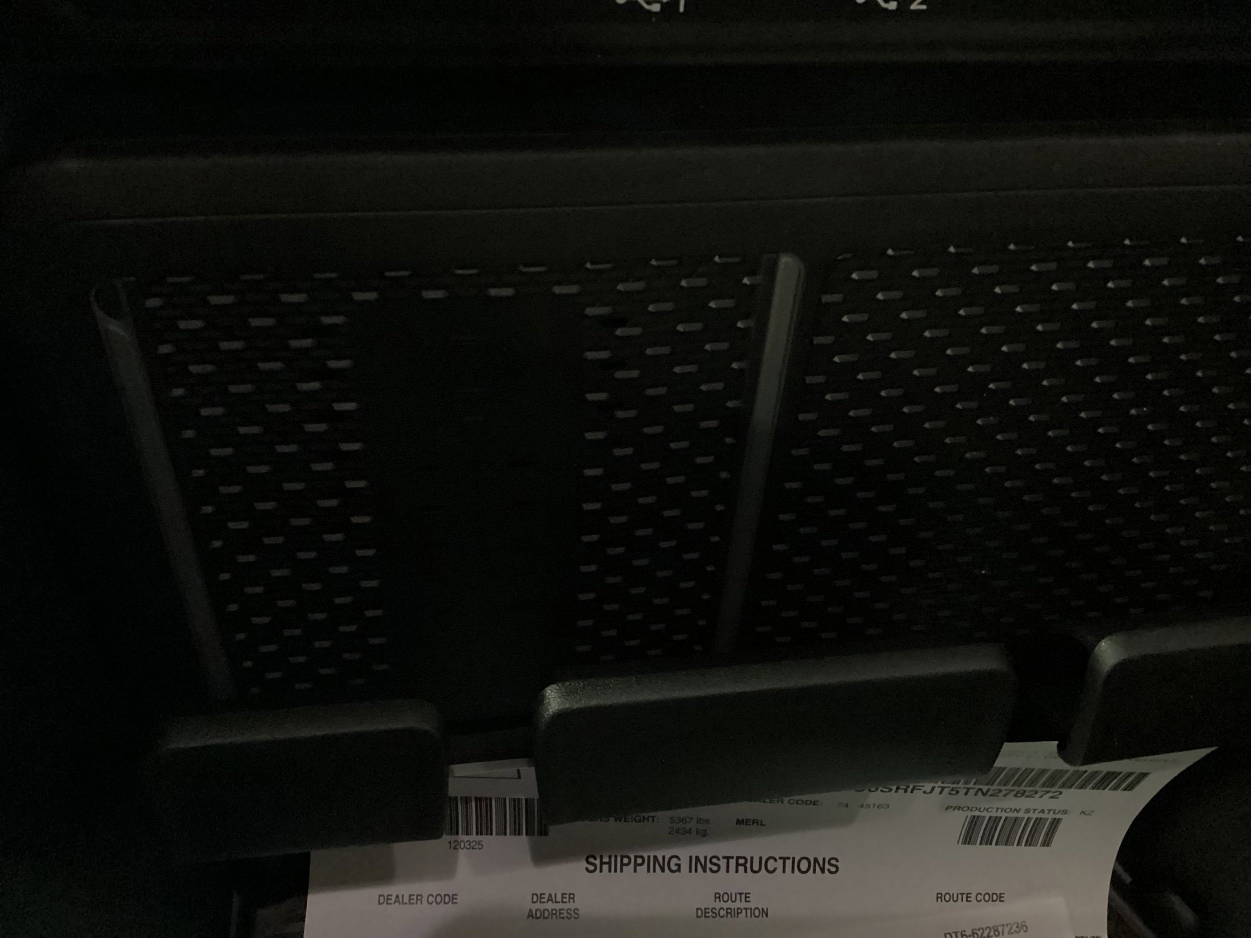 New 2026 RAM 1500 Laramie AWD/4WD image 34