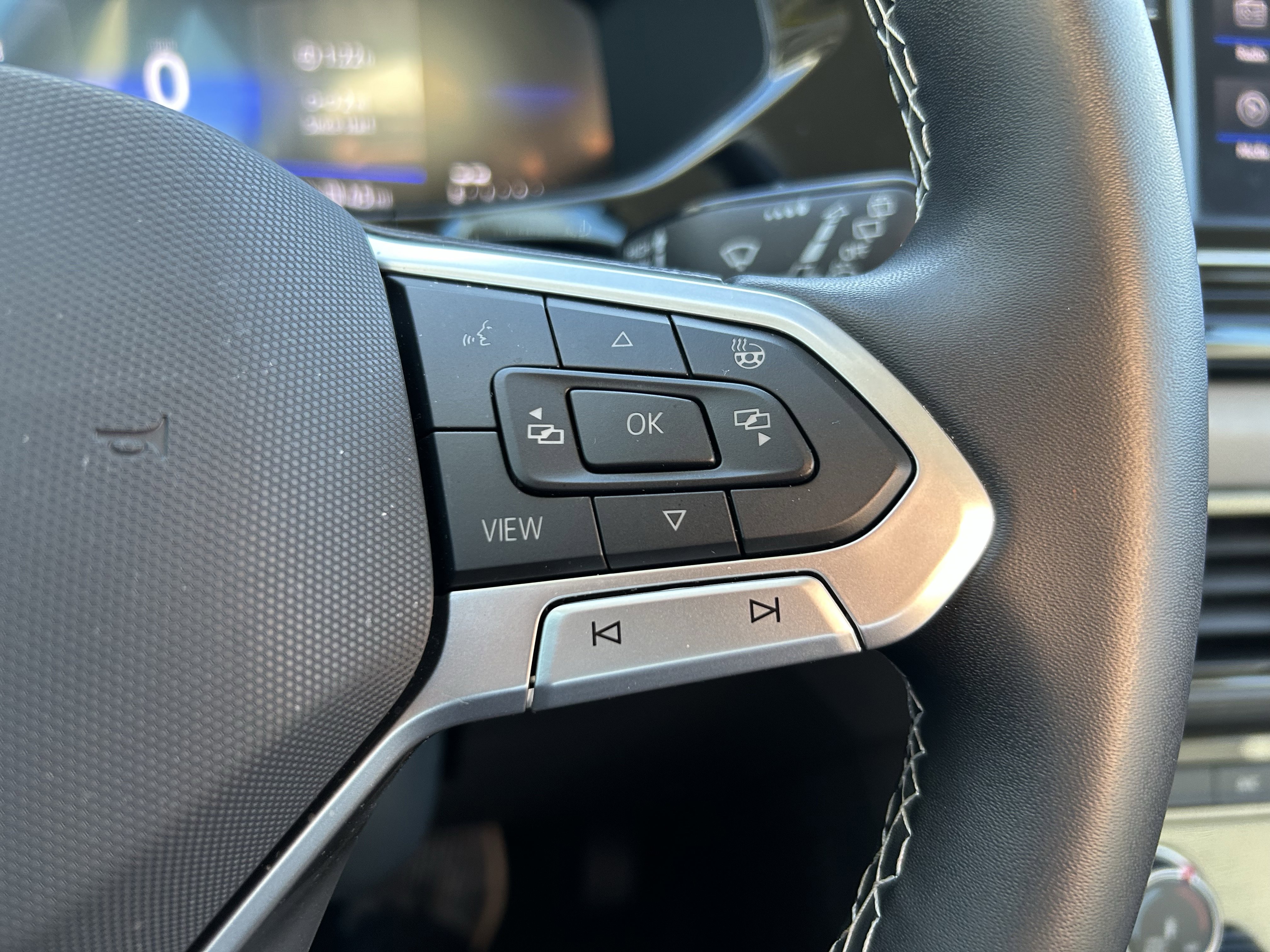 Certified 2024 Volkswagen Taos S image 17