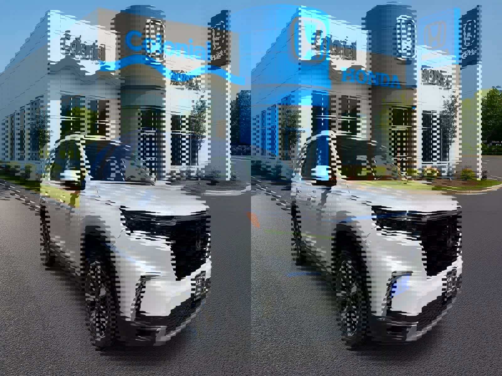 Used 2025 Honda Pilot Elite image 9