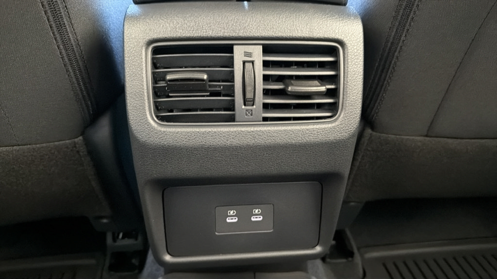New 2026 Nissan Rogue SV AWD/4WD image 17