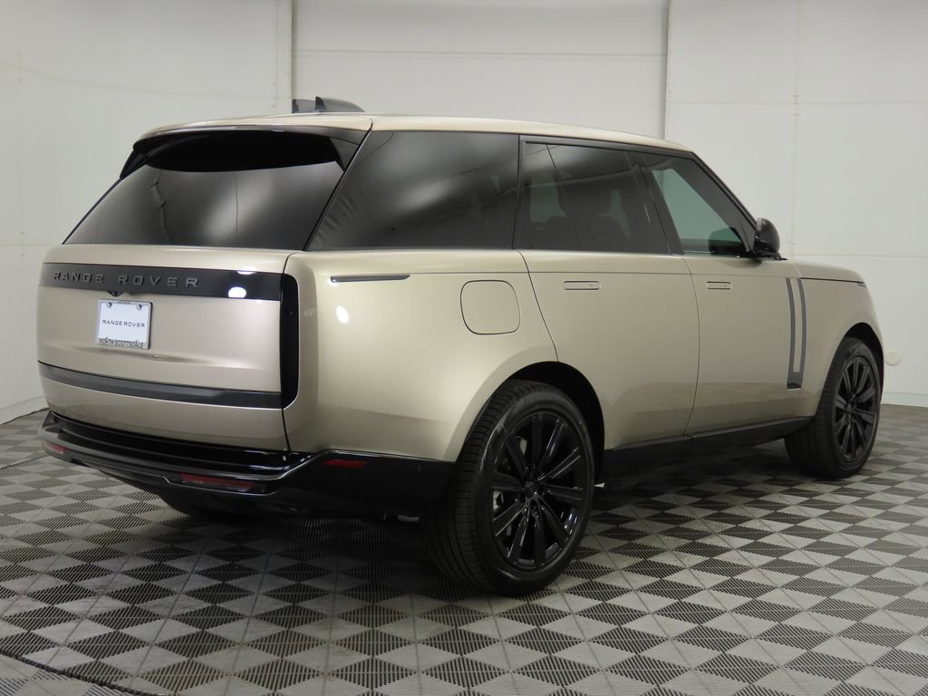 New 2026 Land Rover Range Rover SE image 5
