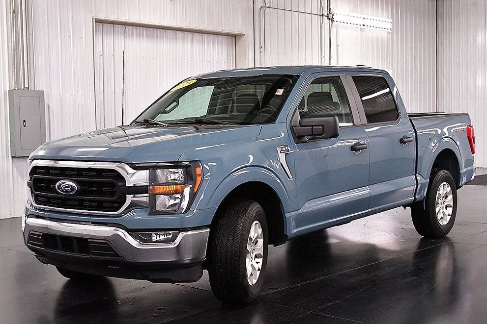 Used 2023 Ford F150 XLT image 3