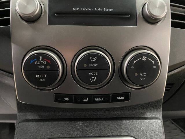 Used 2008 MAZDA MAZDA5 Sport FWD image 26