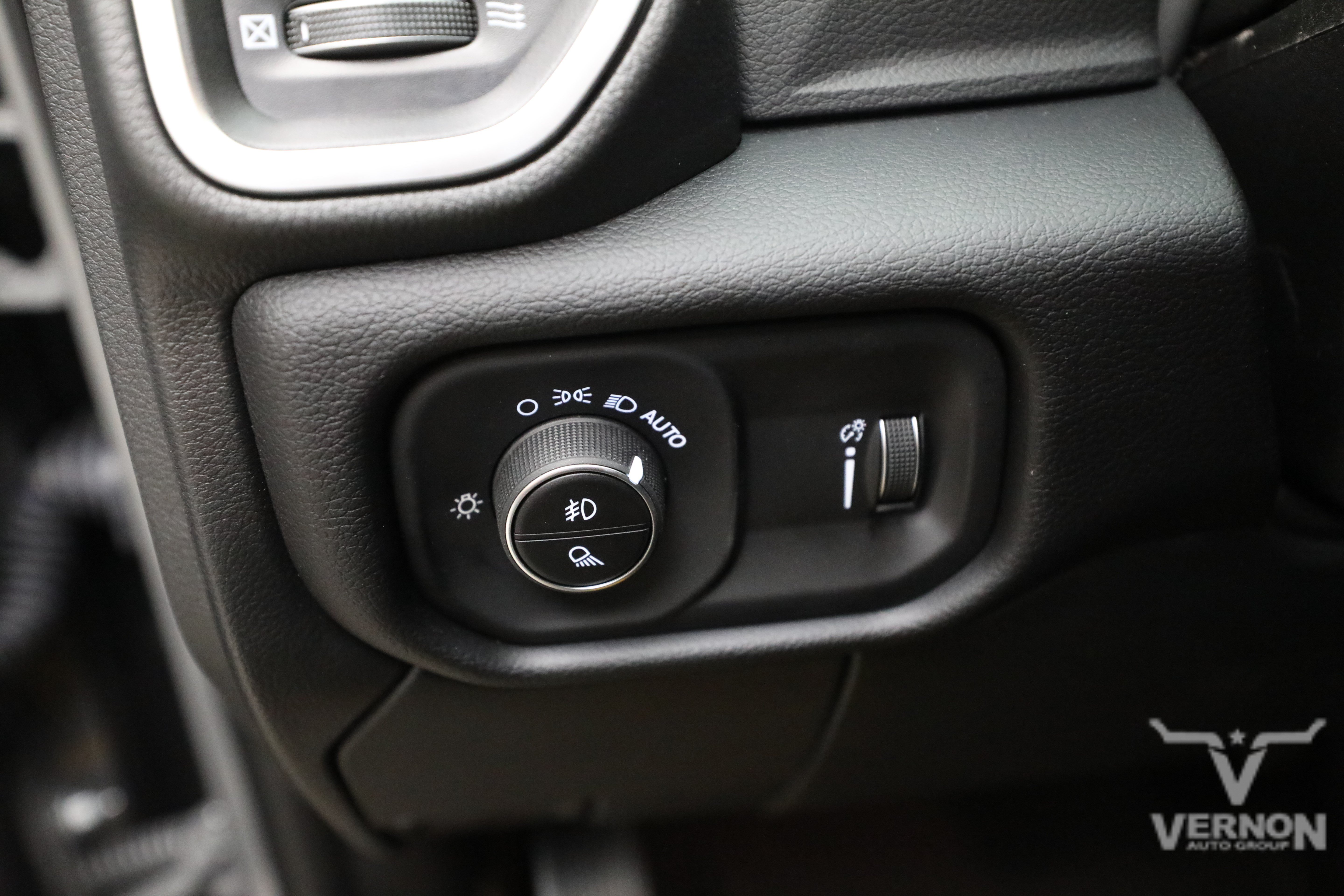 New 2027 RAM 3500 Lone Star AWD/4WD image 16