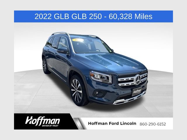 Used 2022 Mercedes-Benz GLB 250 4MATIC image 1