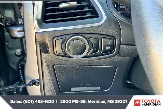 Used 2024 Ford Edge Titanium image 23