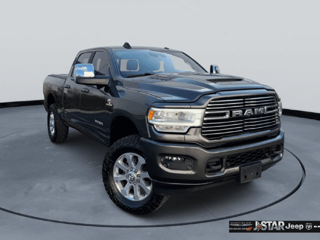 Used 2024 RAM 3500 Laramie w/ Sport Appearance Package AWD/4WD image 3