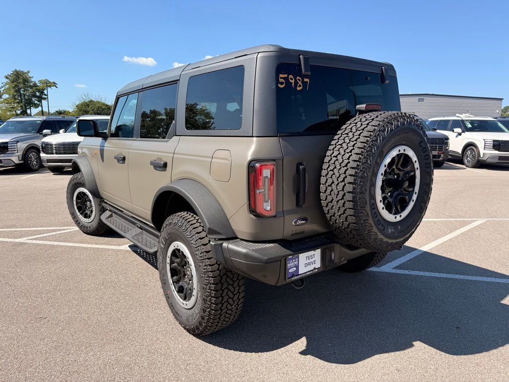 New 2025 Ford Bronco Badlands w/ Matte Film Protection Package image 6