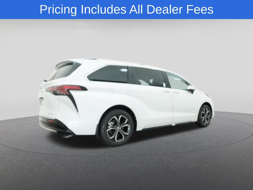 New 2026 Toyota Sienna Platinum AWD/4WD image 25