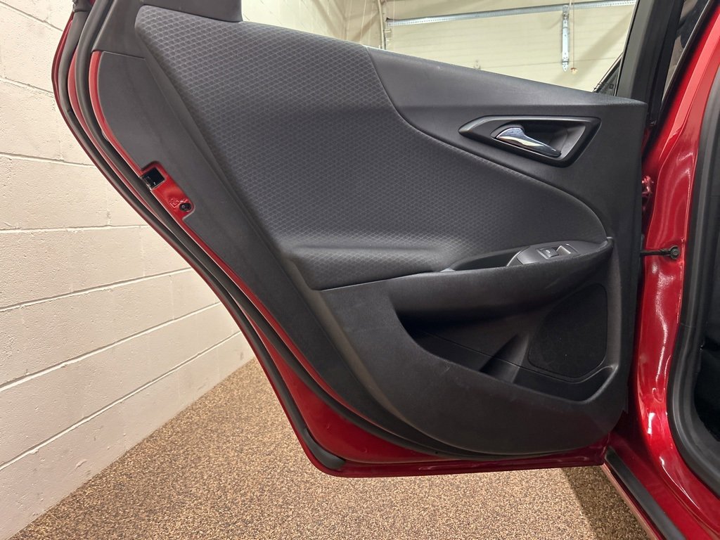 Used 2024 Chevrolet Malibu LT image 14
