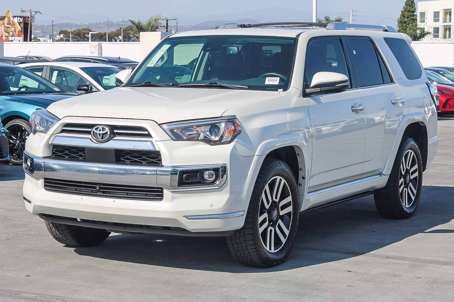 Used 2023 Toyota 4Runner Limited AWD/4WD image 3