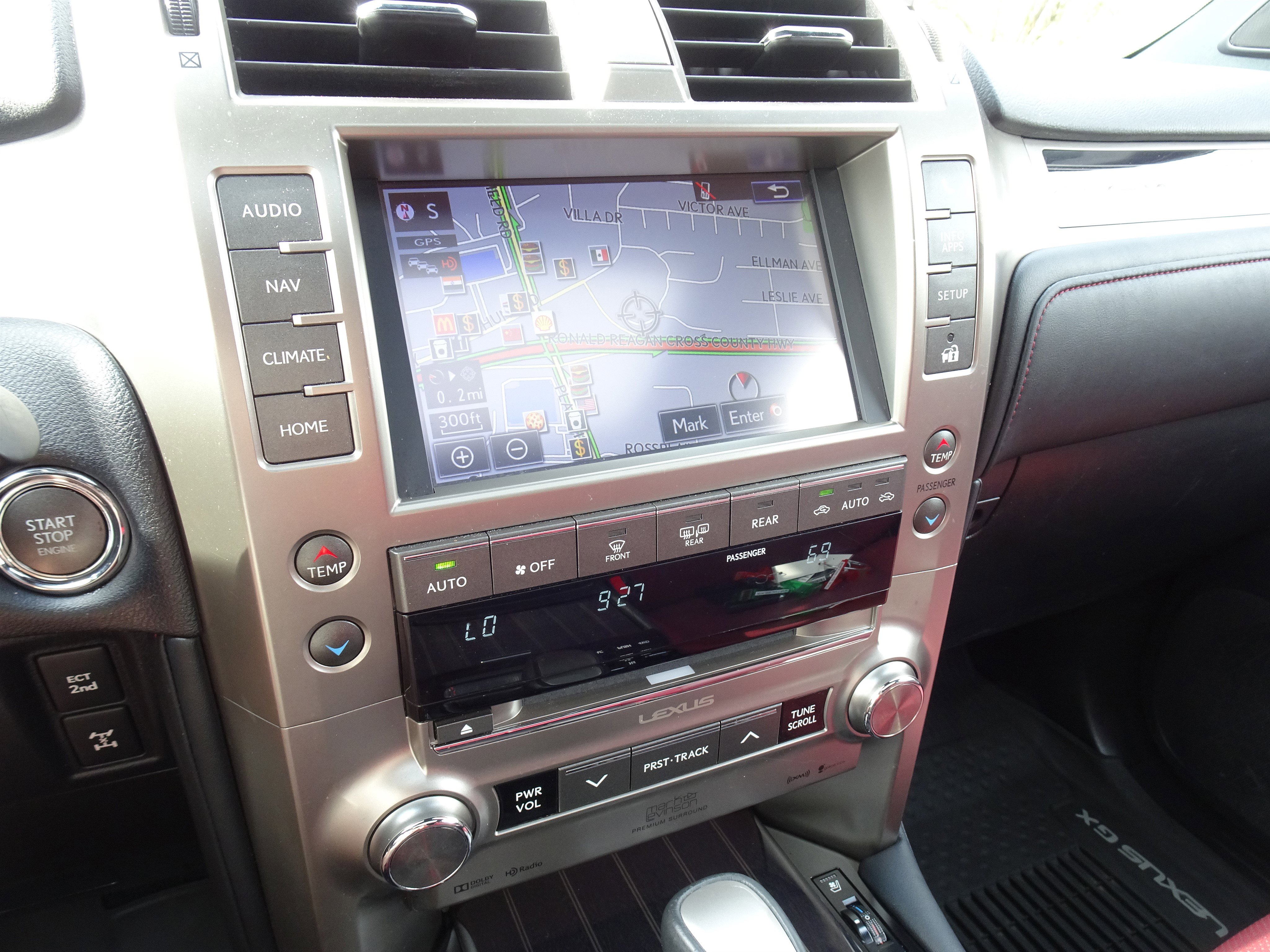 Used 2021 Lexus GX 460 Premium w/ Accessory Package AWD/4WD image 3