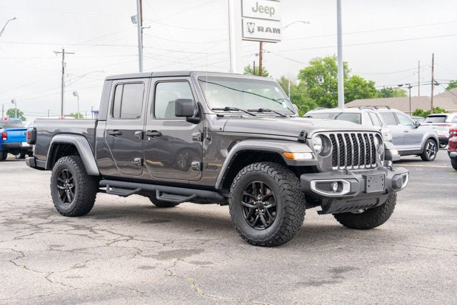 Certified 2023 Jeep Gladiator Sport AWD/4WD image 7