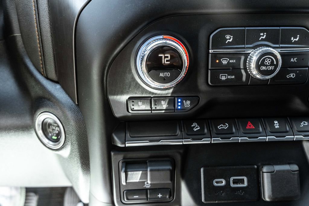 Used 2021 GMC Sierra 1500 AT4 AWD/4WD image 9