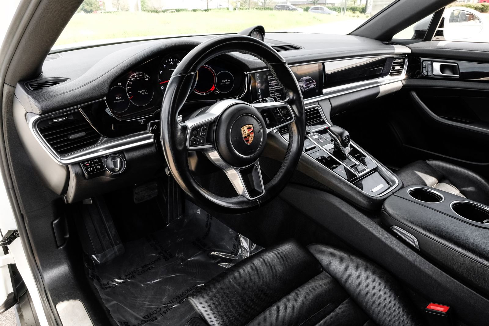 Used 2018 Porsche Panamera 4 AWD/4WD image 3