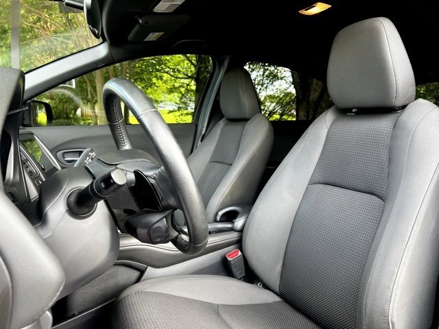 Used 2022 Honda HR-V Sport image 14