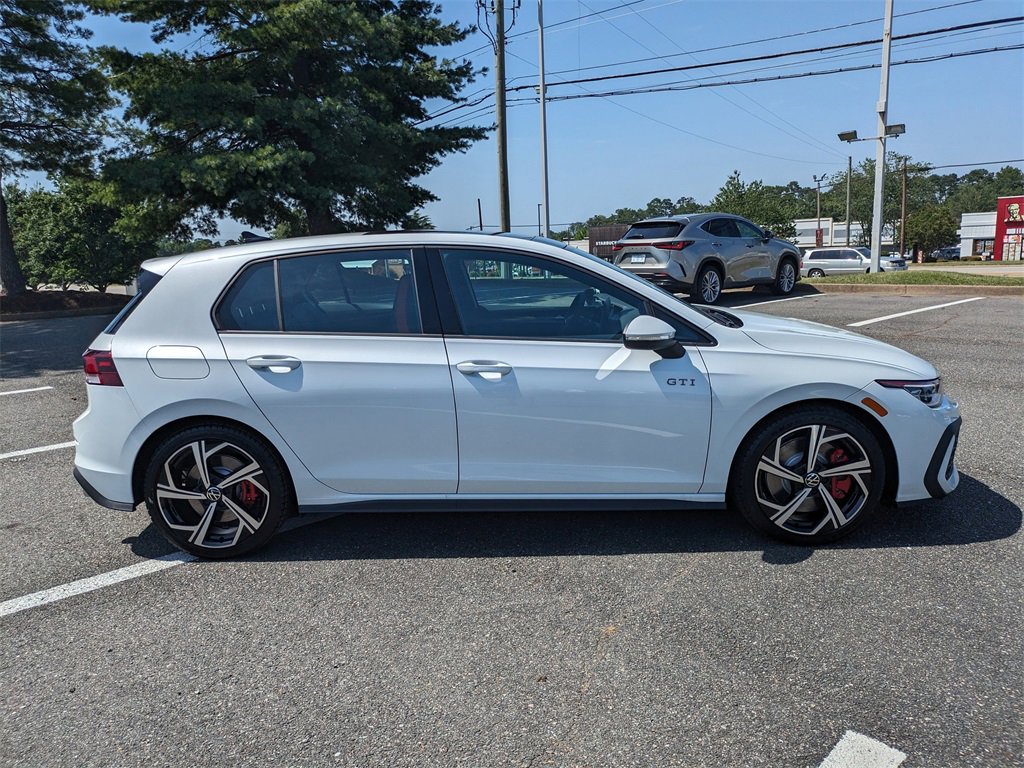 New 2025 Volkswagen GTI SE image 3