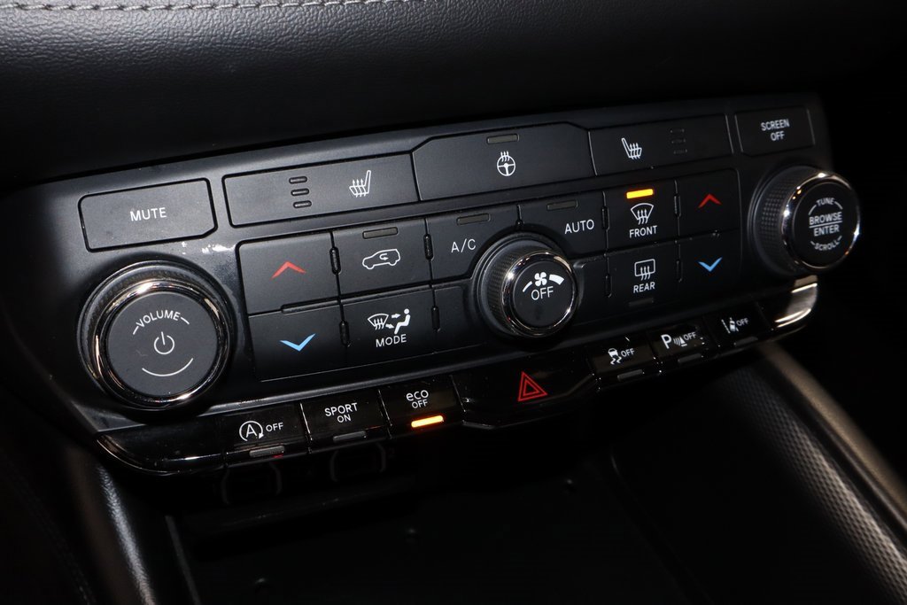 Used 2022 Dodge Durango GT image 28