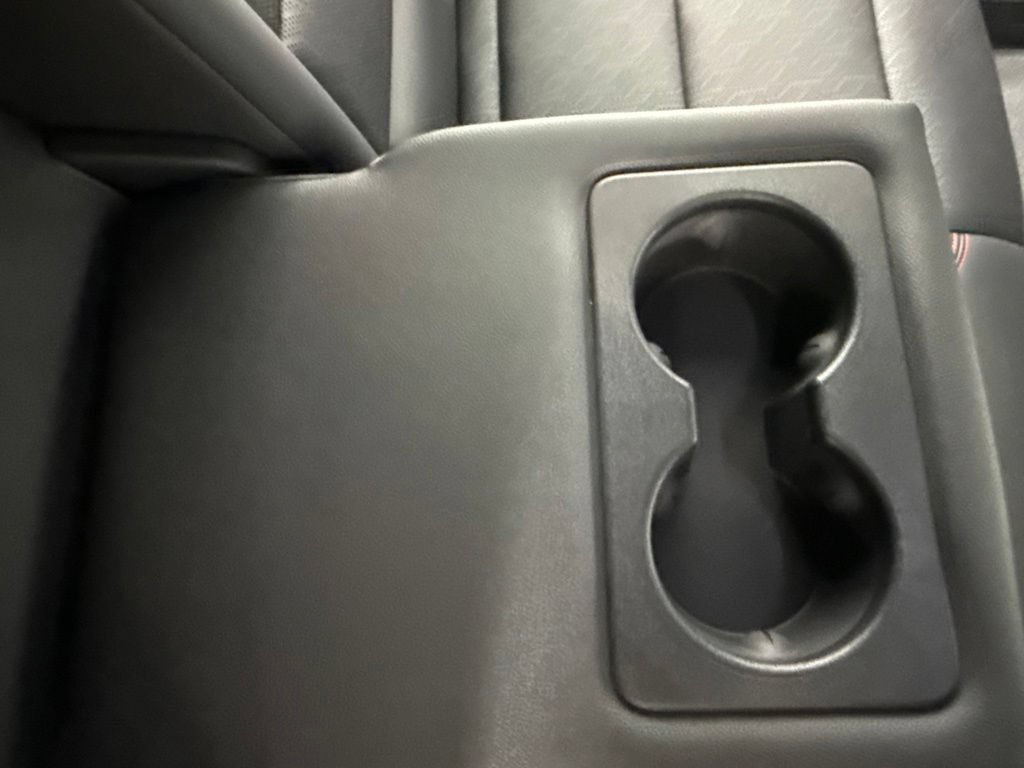 New 2027 Chevrolet Equinox RS w/ Safety and Technology Package FWD image 32