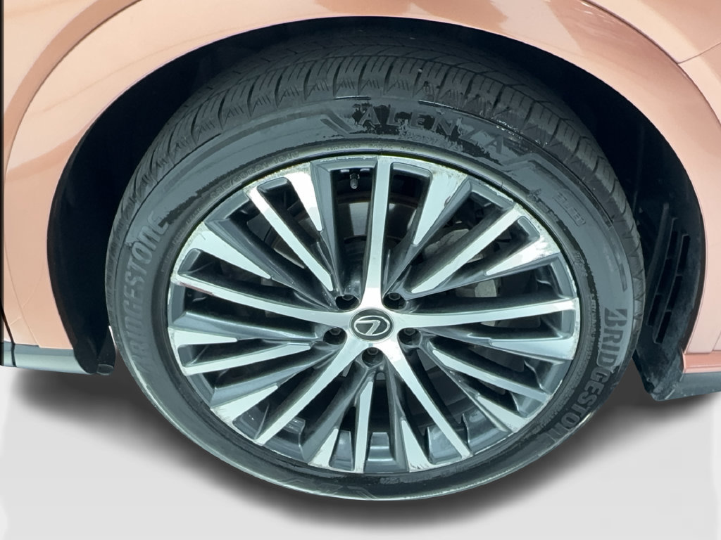 Used 2023 Lexus RX 350 Premium Plus w/ Cold Area Package FWD image 16