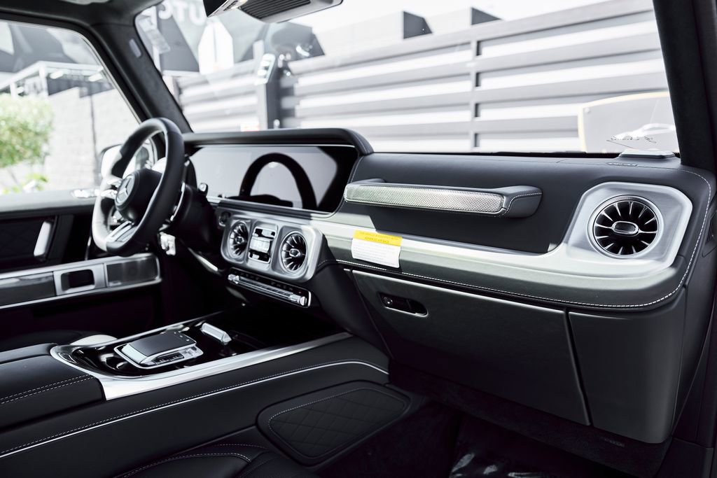 Used 2026 Mercedes-Benz G 63 AMG 4MATIC image 42