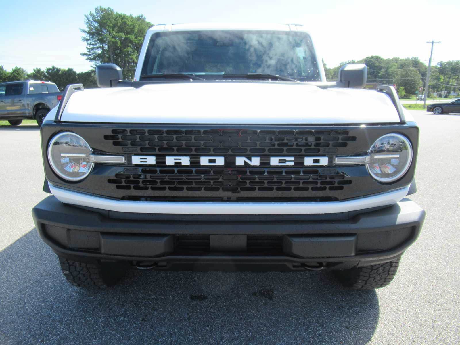 New 2026 Ford Bronco Big Bend AWD/4WD image 2