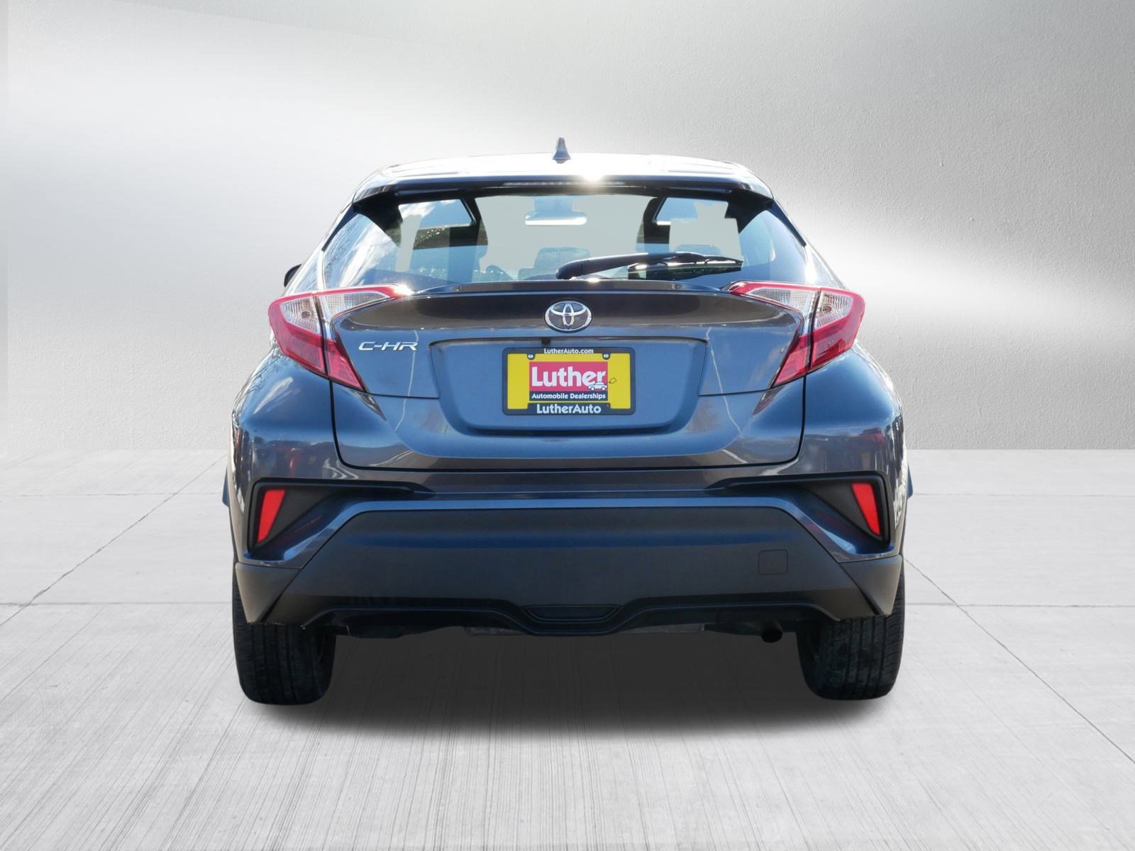 Used 2021 Toyota C-HR LE image 6