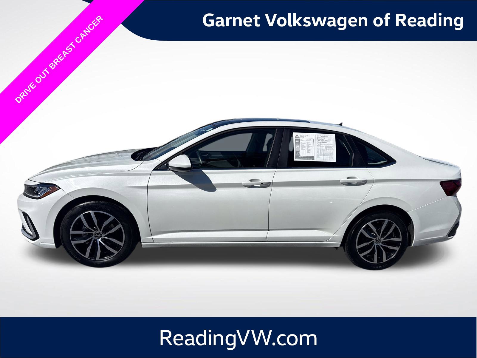Certified 2025 Volkswagen Jetta SE w/ Sunroof Package FWD image 2