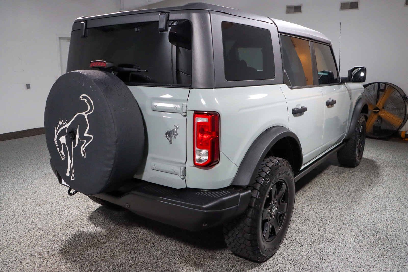 Used 2023 Ford Bronco Black Diamond AWD/4WD image 7