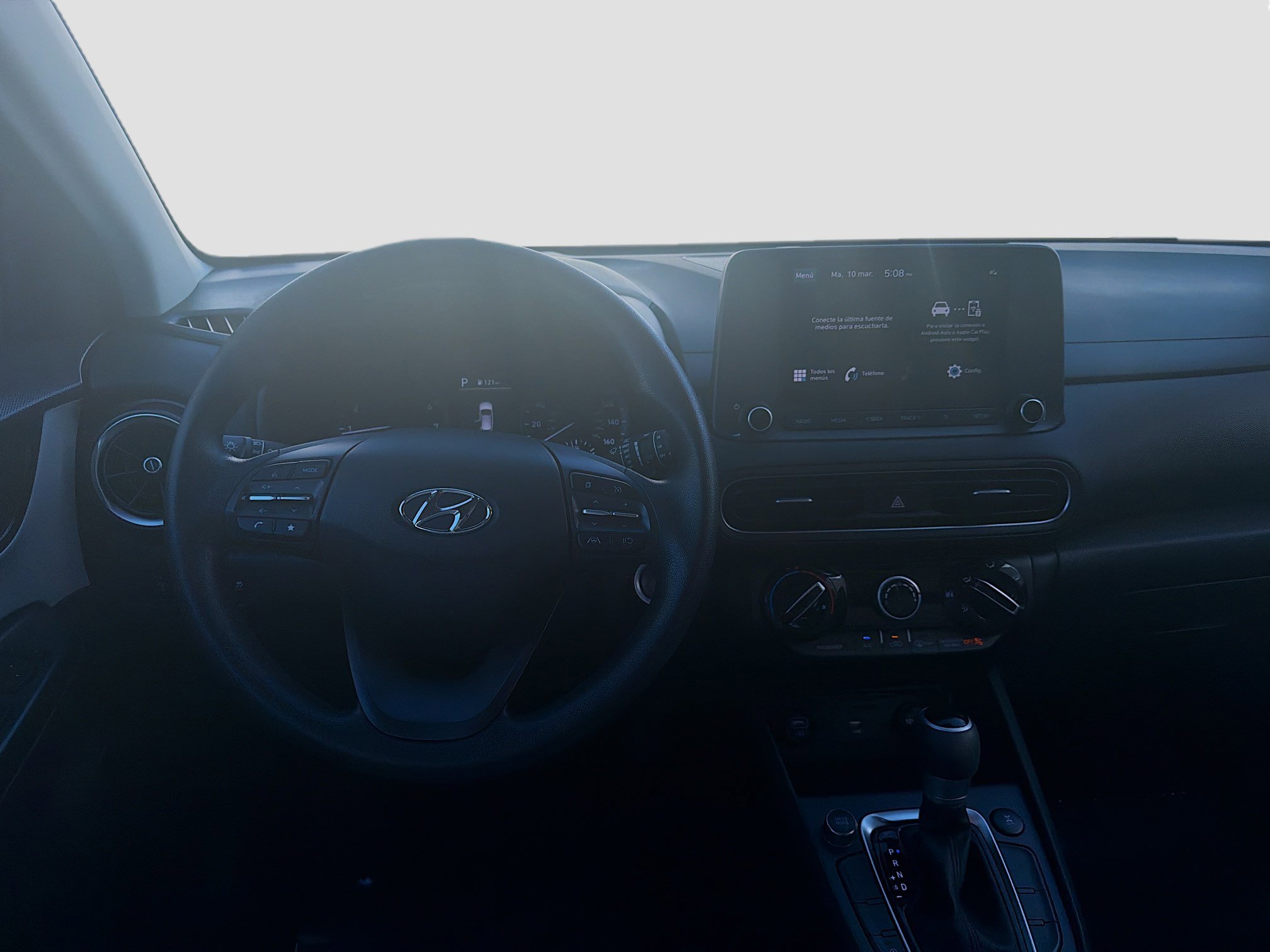 Used 2023 Hyundai Kona SEL image 18