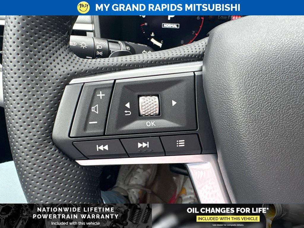 New 2026 Mitsubishi Outlander SE AWD/4WD image 27