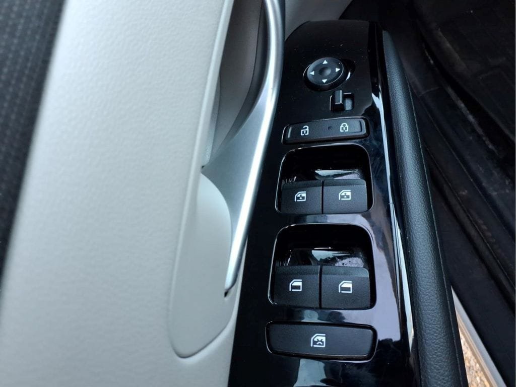 Used 2023 Hyundai Tucson Limited AWD/4WD image 19