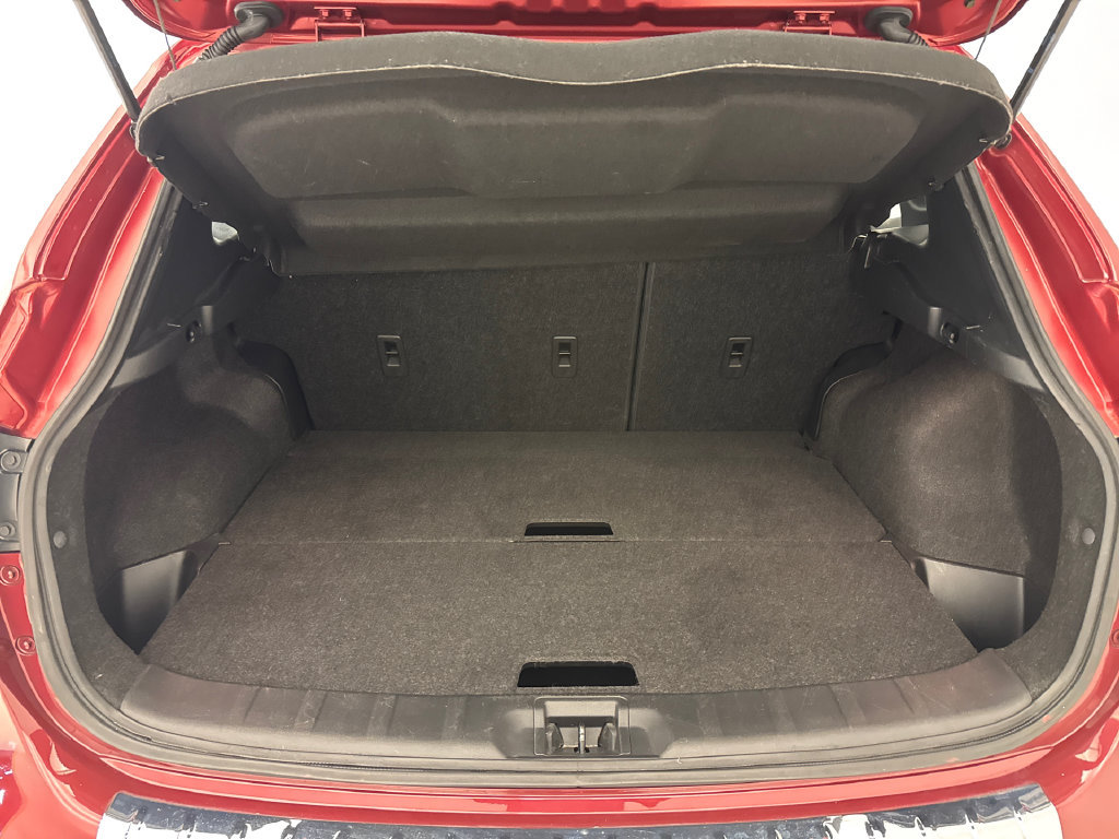 Used 2021 Nissan Rogue Sport SV FWD image 12