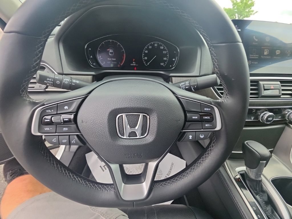 Used 2018 Honda Accord EX-L image 15
