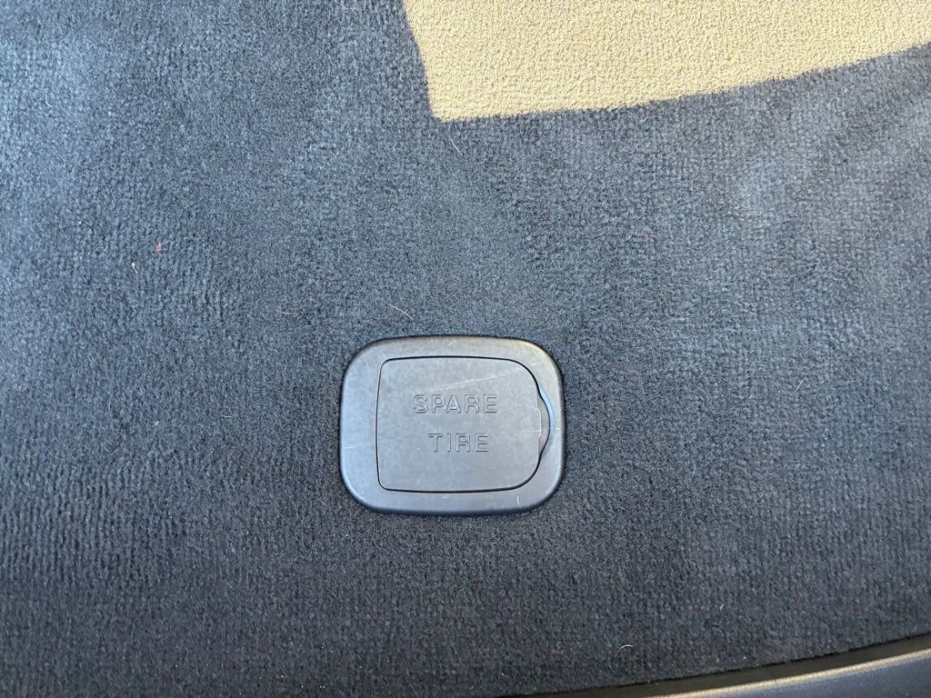 Used 2023 Kia Telluride S image 13