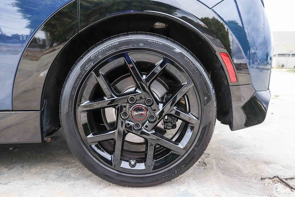 Used 2026 MINI Cooper S FWD image 13