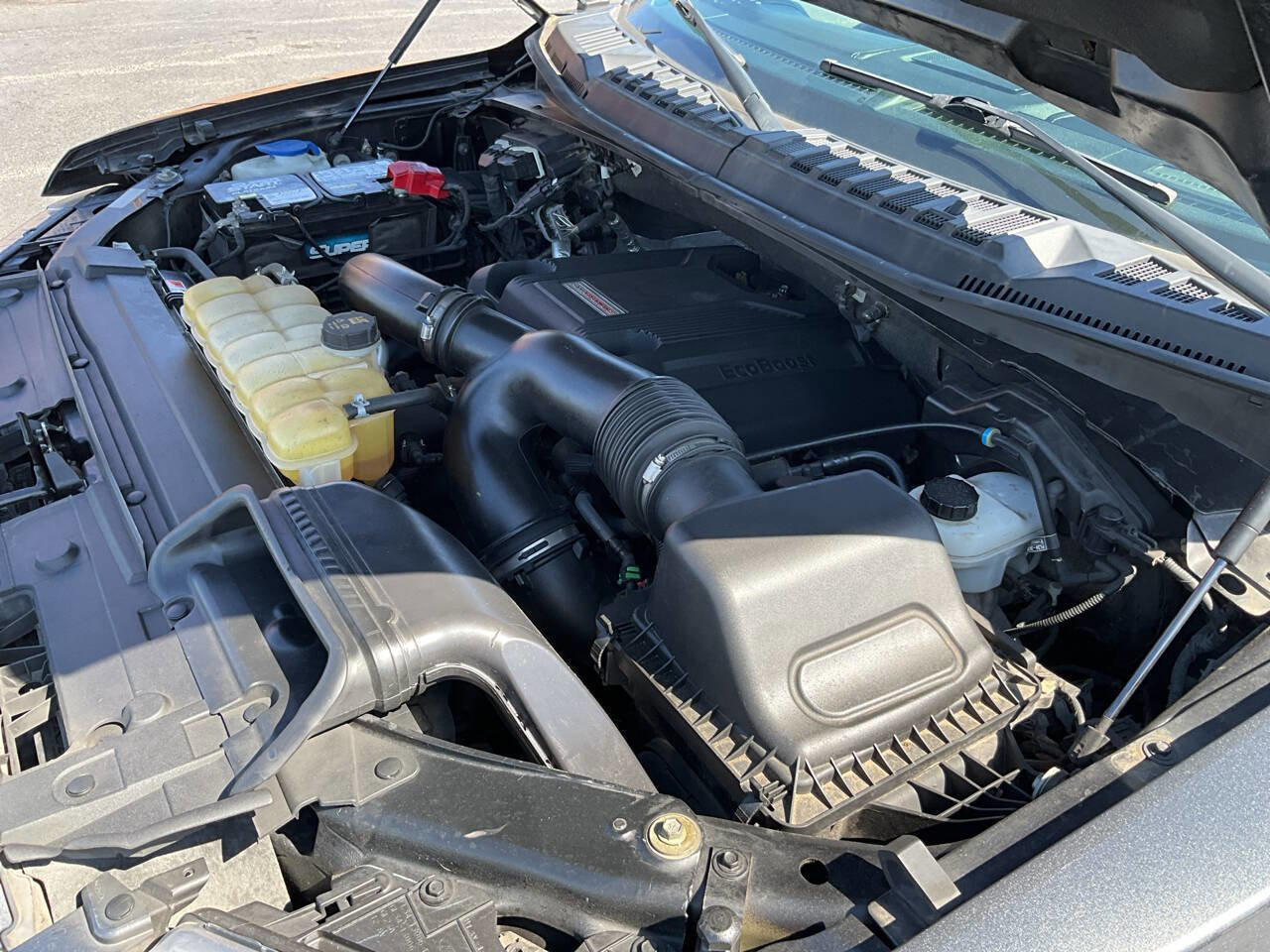 Used 2018 Ford F150 Raptor w/ Equipment Group 802A Luxury image 35