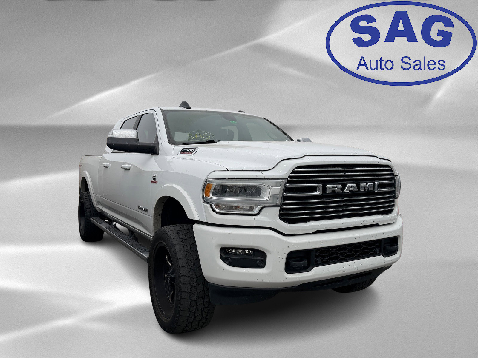 Used 2020 RAM 2500 Laramie AWD/4WD image 2